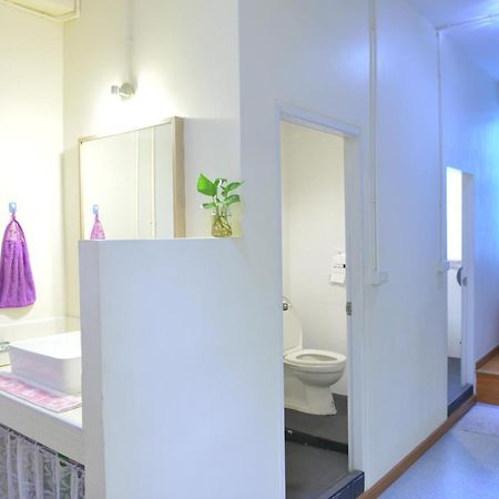 Panpan Hostel Банкок Екстериор снимка